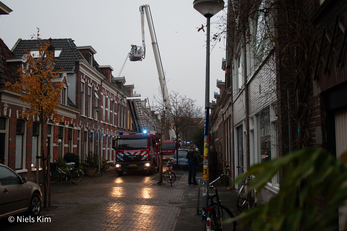 Foto: Woningbrand Leeuwarderstraat, Groningen (101)