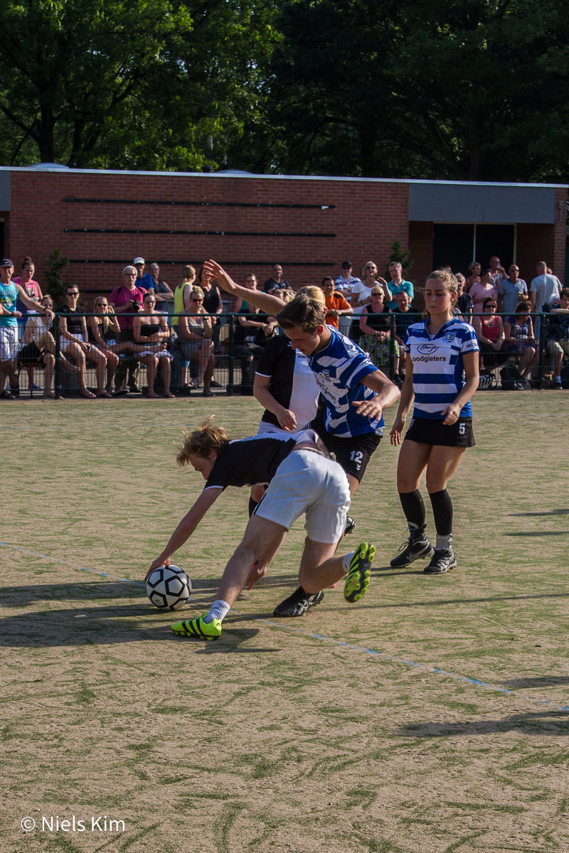 Foto: Kampioenswedstrijd ZKV A1 - Blauw-Wit A1 (3448)